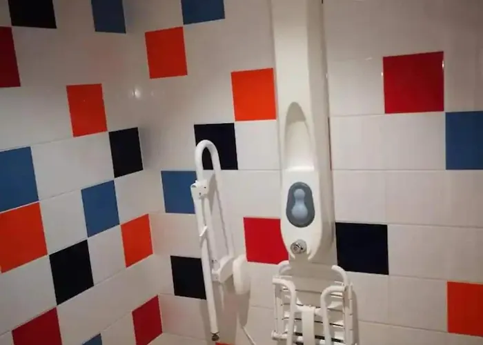 Botel Bateau Au Port *